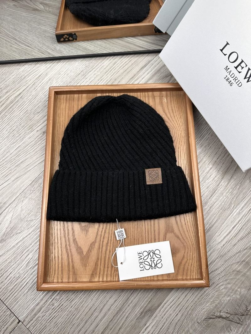 Loewe Caps